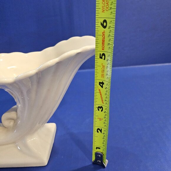 Abingdon White Double Cornucopia Flower Vase Made in USA - Picture 9 of 10